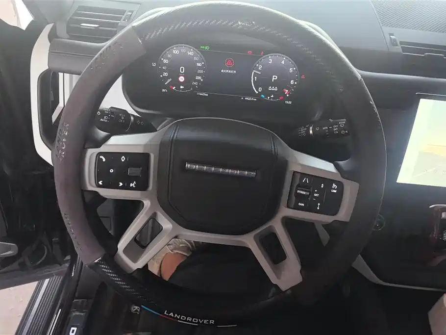 Land Rover Defender 2023 110 3.0T P400 75th Anniversary Legend Edition фото 15