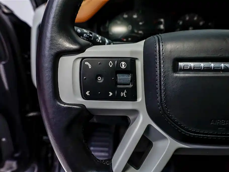 Land Rover Defender 2024 110 3.0T P400 X-DYNAMIC HSE фото 22