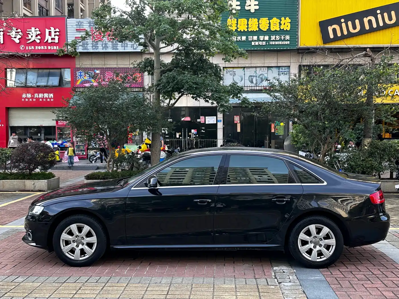 Audi A4L 2012 1.8 TFSI Manual Comfort фото 5