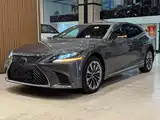 Фото 1 - Lexus LS