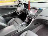 Photo 17 - Hyundai Sonata
