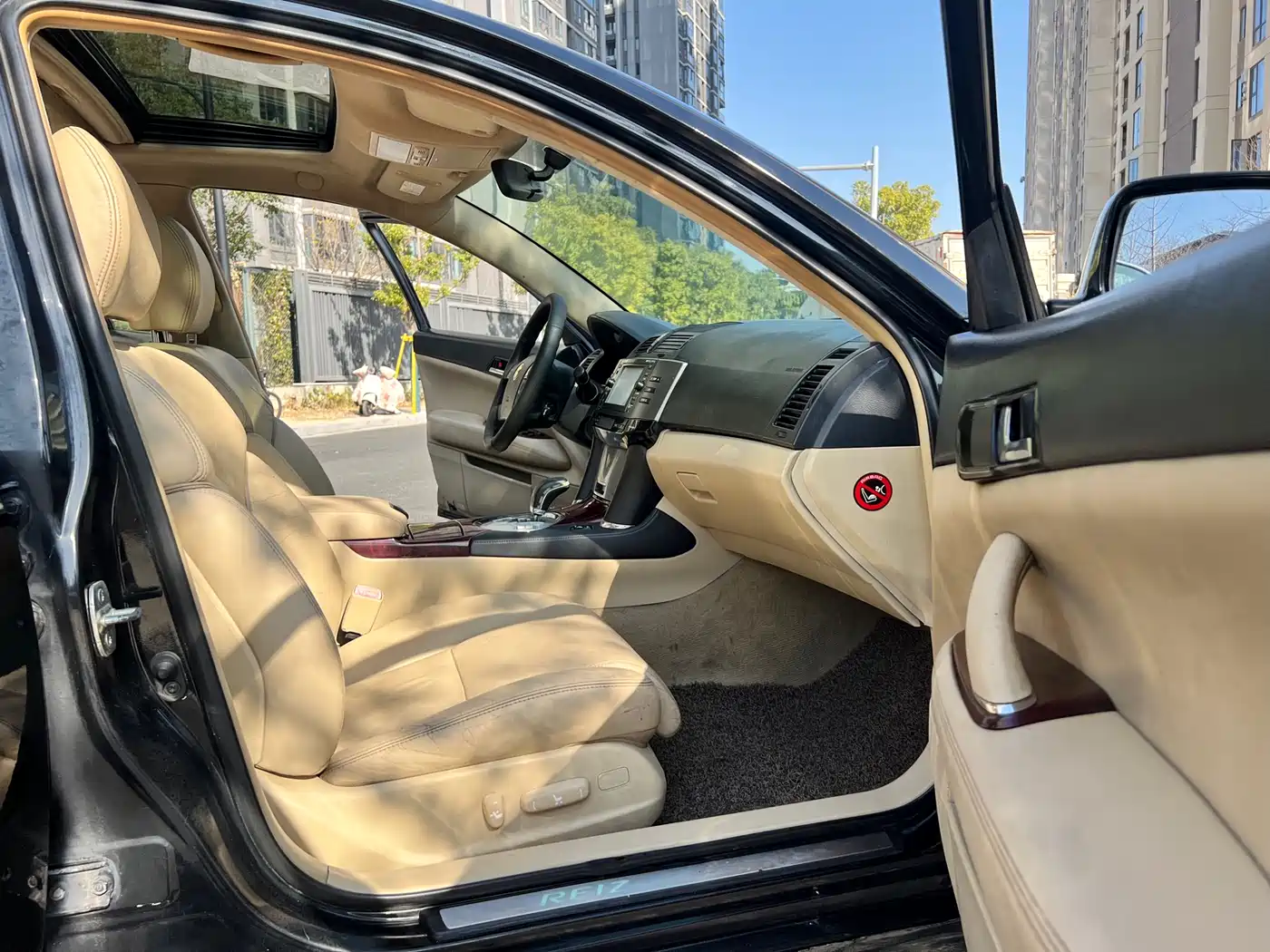 Toyota Reiz 2009 2.5S AVX Edition фото 13