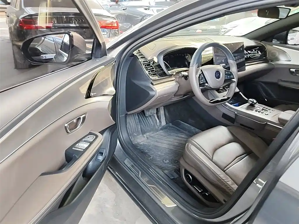 BYD Han 2021 EV Standard Range Luxury фото 16