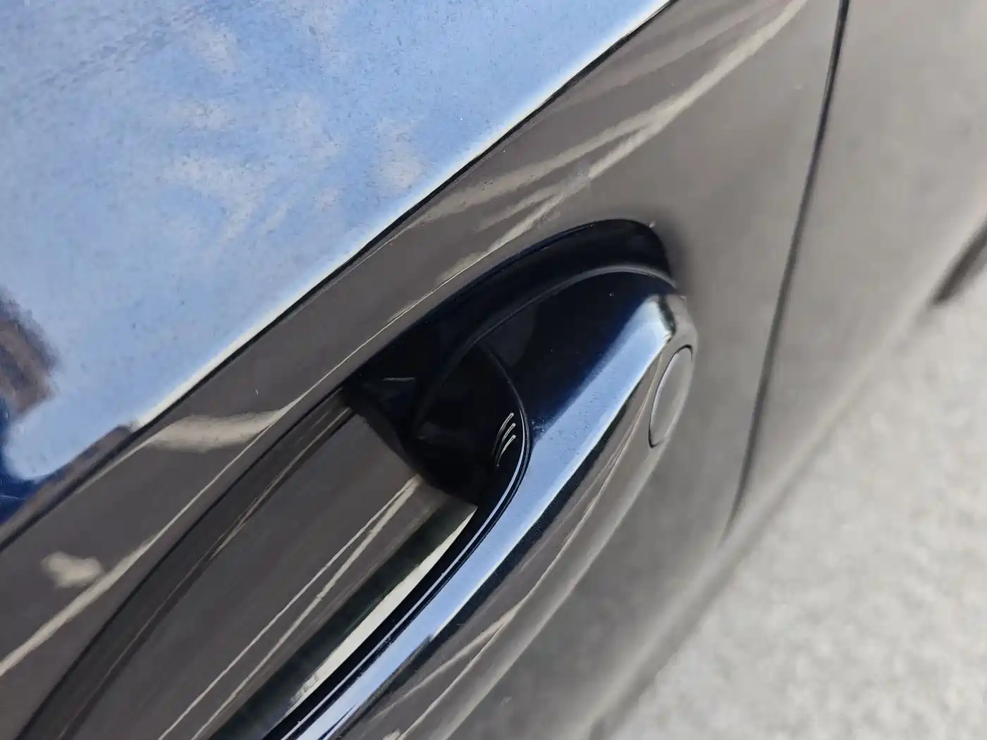 BMW 3 Series 2023 325i M Sport Black Night Package фото 5