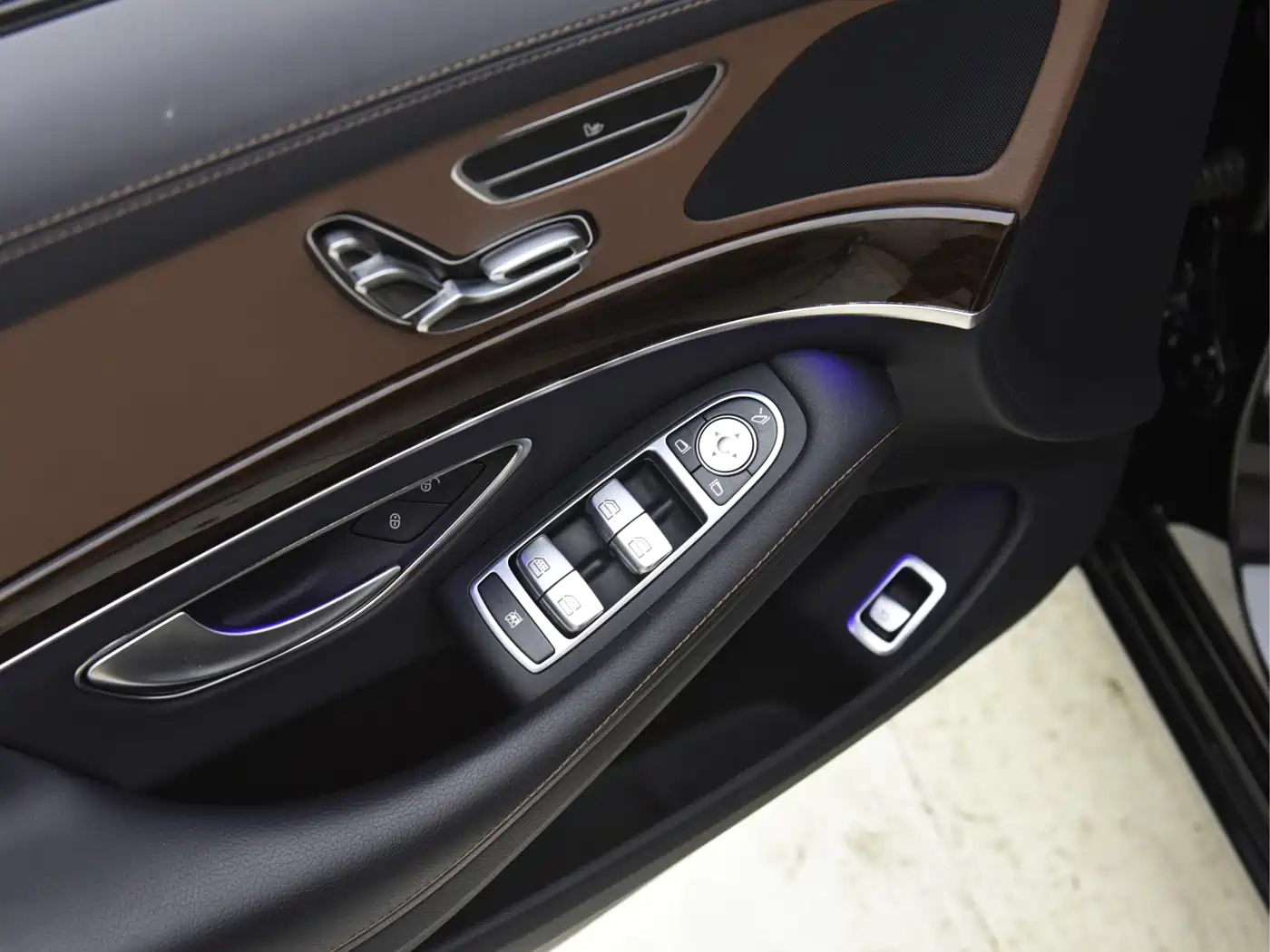 Mercedes-Benz S-Class 2020 S 350 L Business Edition Collector's Version фото 21