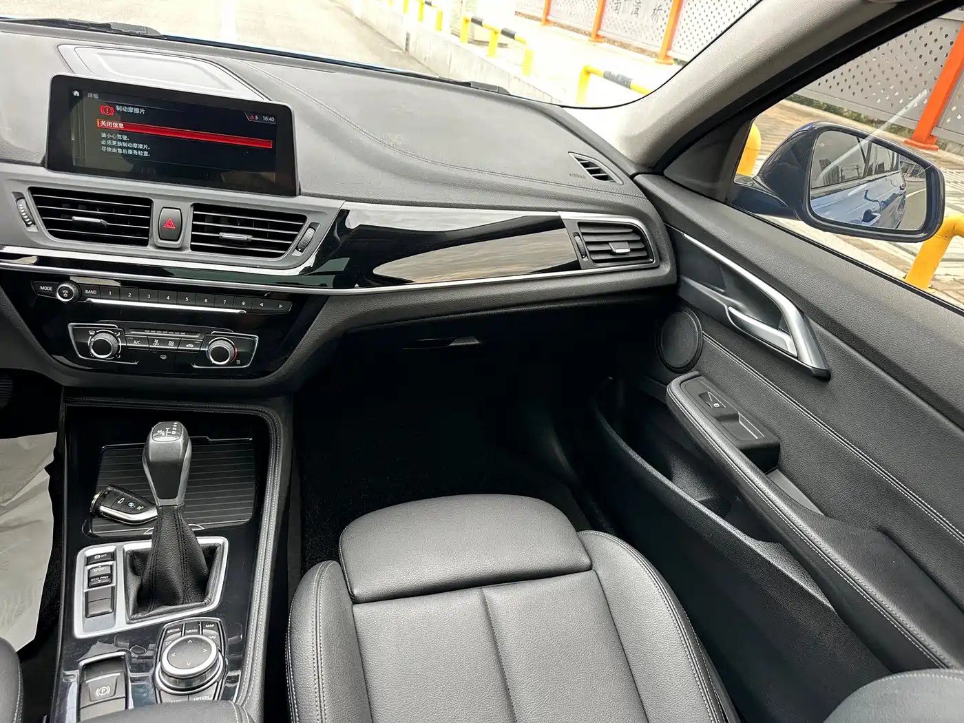 BMW 1 Series 2019 118i M Sport Package фото 9