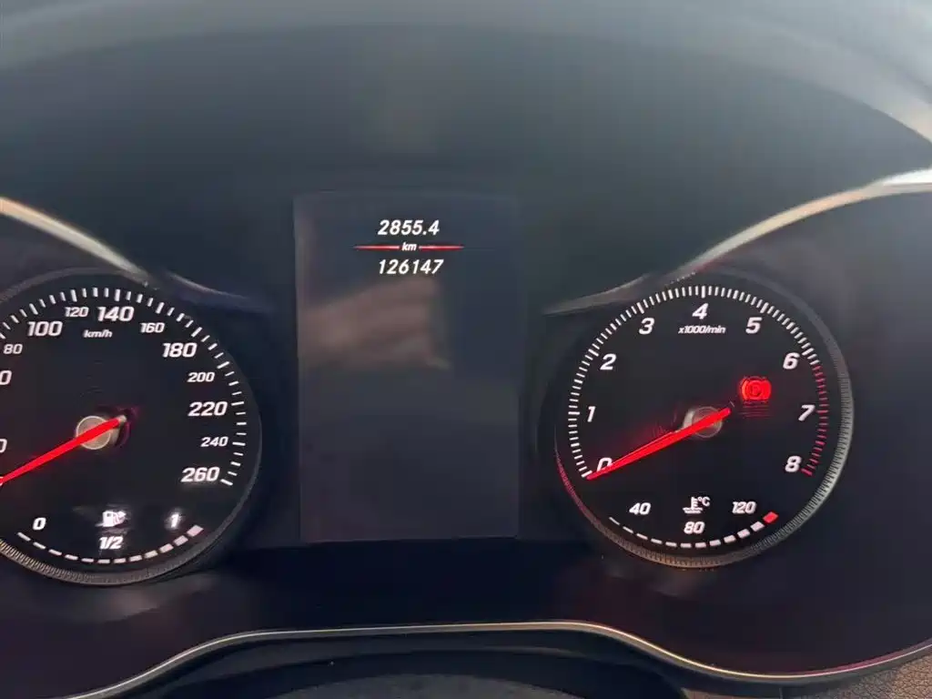 Mercedes-Benz GLC 2019 GLC 260 L 4MATIC Dynamic фото 8