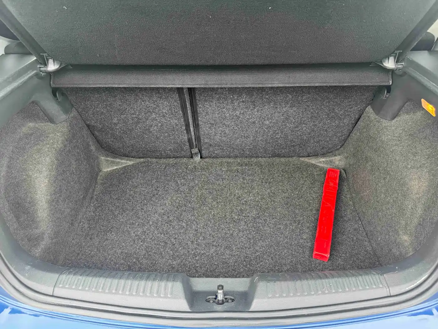 Volkswagen Polo 2011 1.4L Automatic Style Edition фото 17