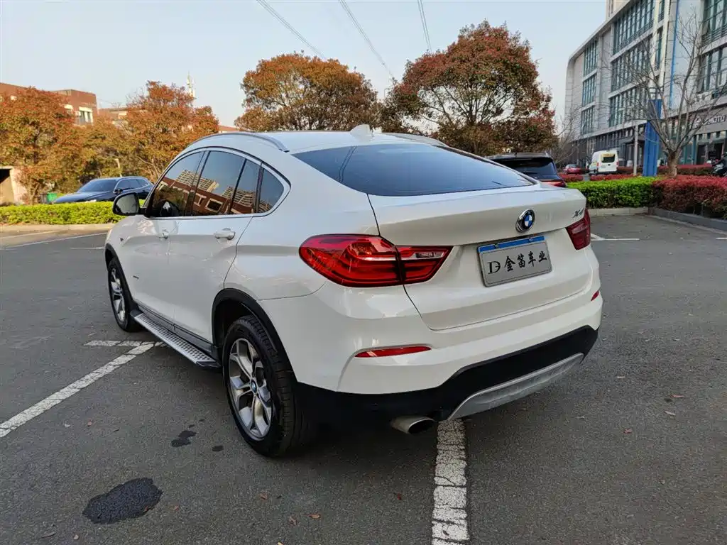 BMW X4 2014 xDrive20i X Design Package фото 12