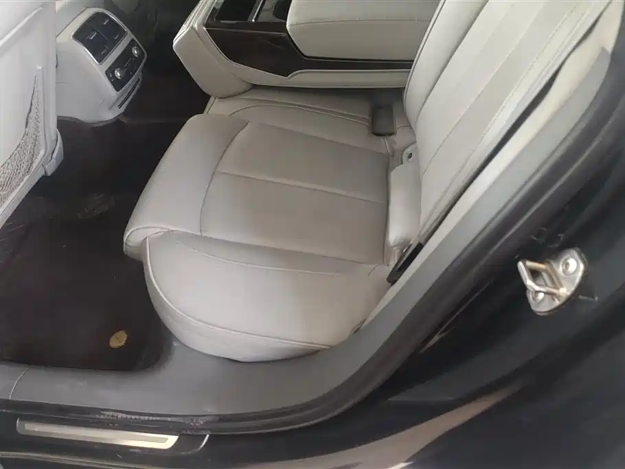 Audi A6L 2012 30 FSI Comfort фото 11