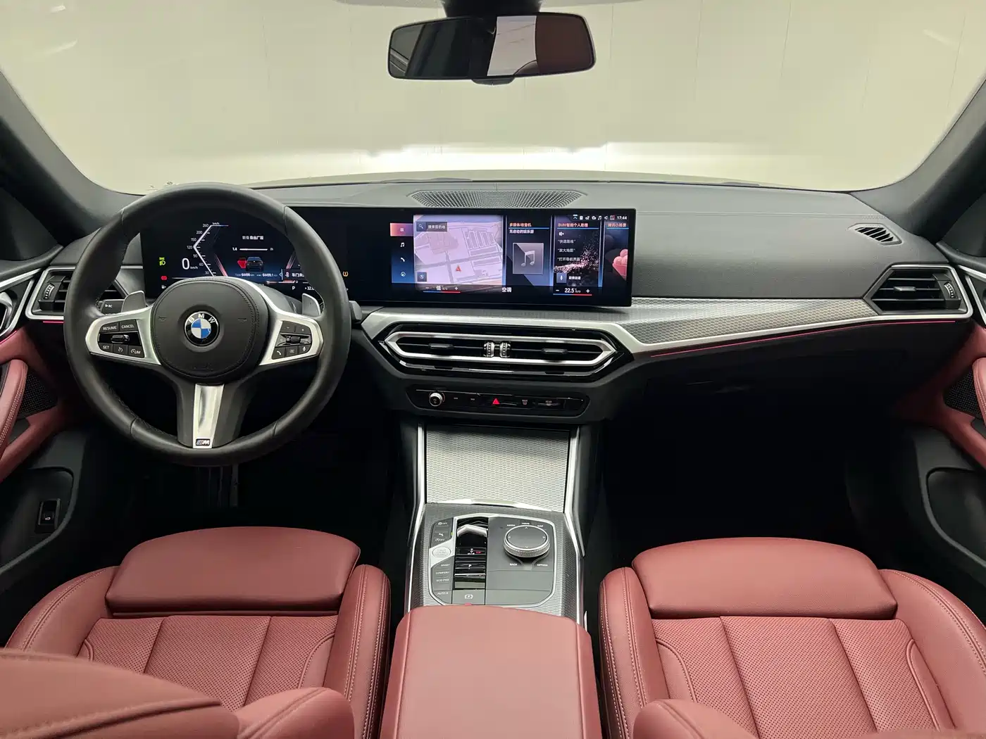 BMW 4 Series 2023 425i Gran Coupe M Sport Shadowline Package фото 16
