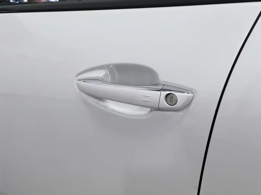 Peugeot 4008 2019 360THP Pioneer Edition фото 18