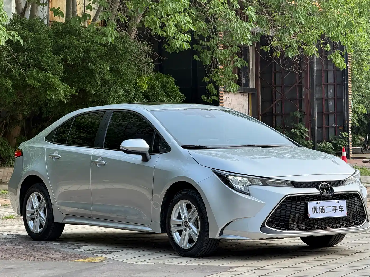 Toyota Levin 2021 185T CVT Luxury Edition фото 3