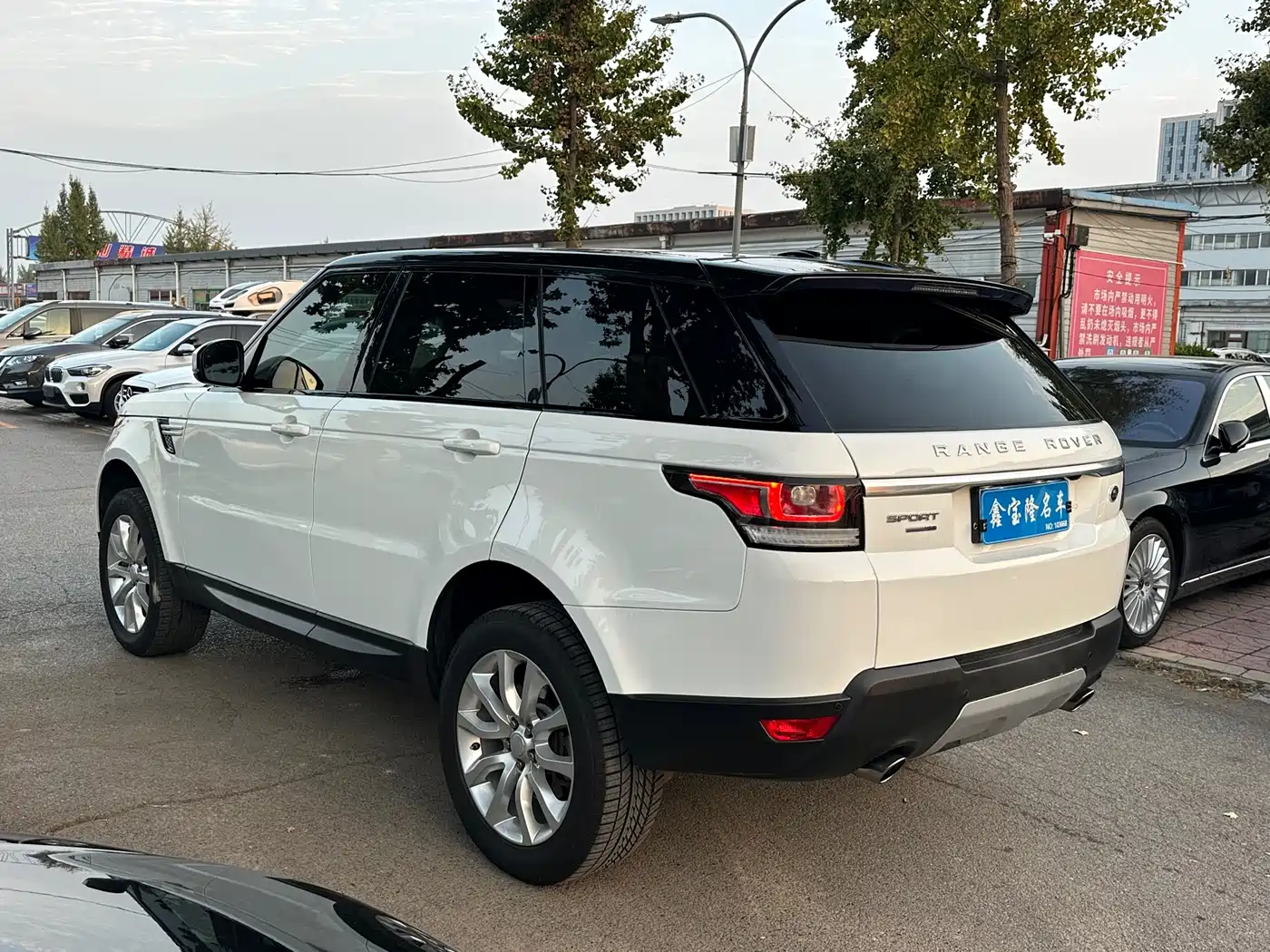 Land Rover Range Rover Sport 2016 Model 3.0 SC V6 HSE фото 20
