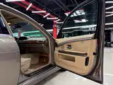 Фото 15 - BMW 7 Series