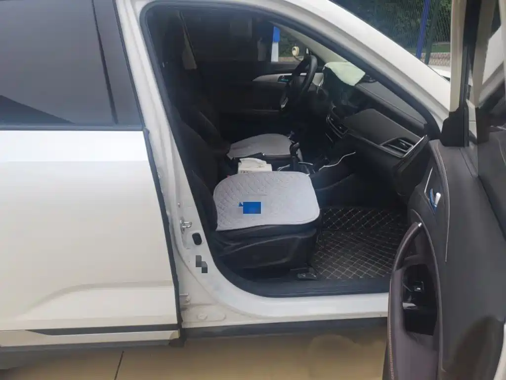 Changan CS35 PLUS 2019 2019 1.6L Manual ChangLian