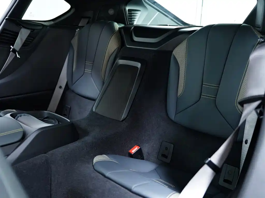 BMW i8 2017 2014 Standard