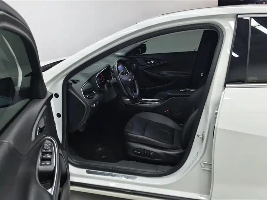 Chevrolet Malibu XL 2019 535T CVT Connected Edition фото 9