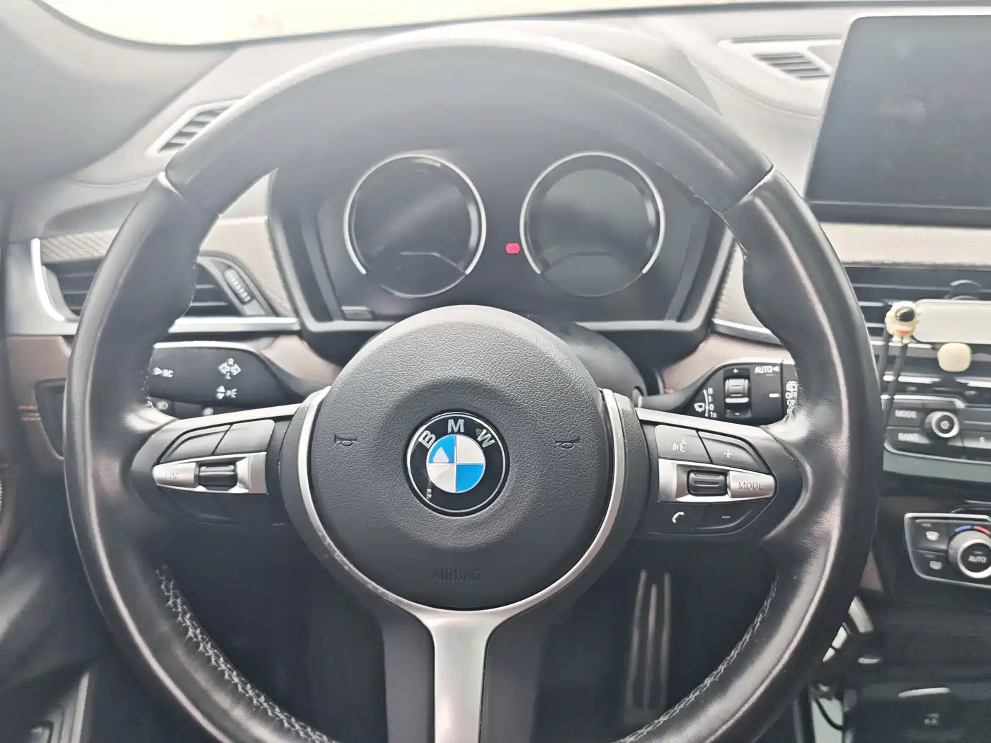 BMW X2 2021 Facelift sDrive25i Edge Edition фото 14