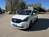 Photo 1 - Buick GL8