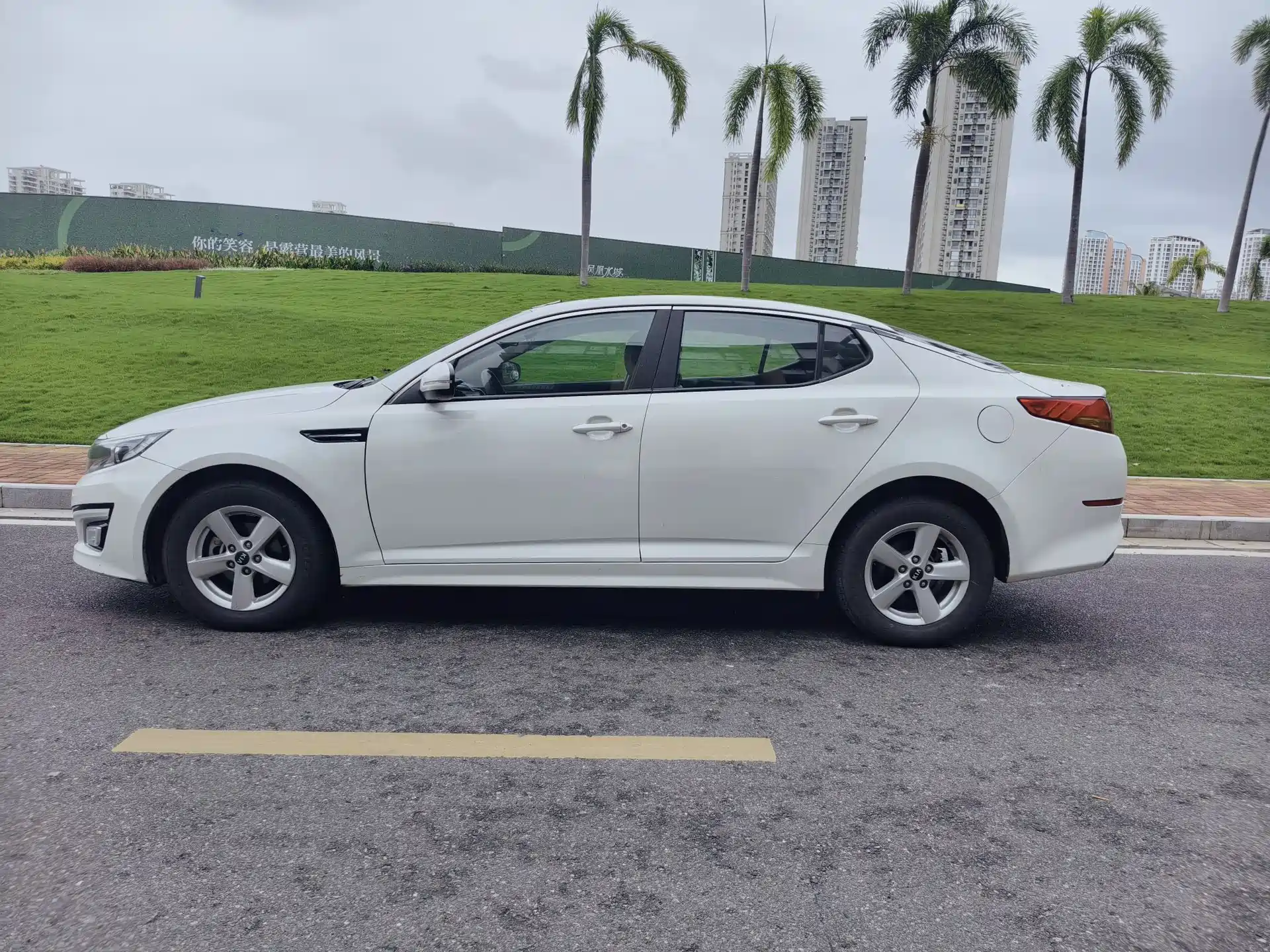 Фото 3 - Kia K5