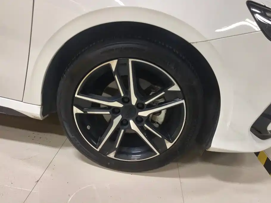 Geely Binrui 2026 2024 Binrui COOL 1.5T DCT Soaring Dragon Edition