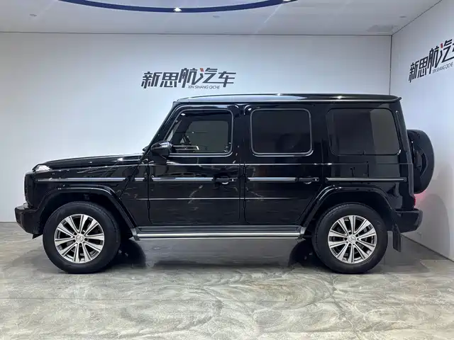 Mercedes-Benz G-Class 2022 G 350 — фото 2