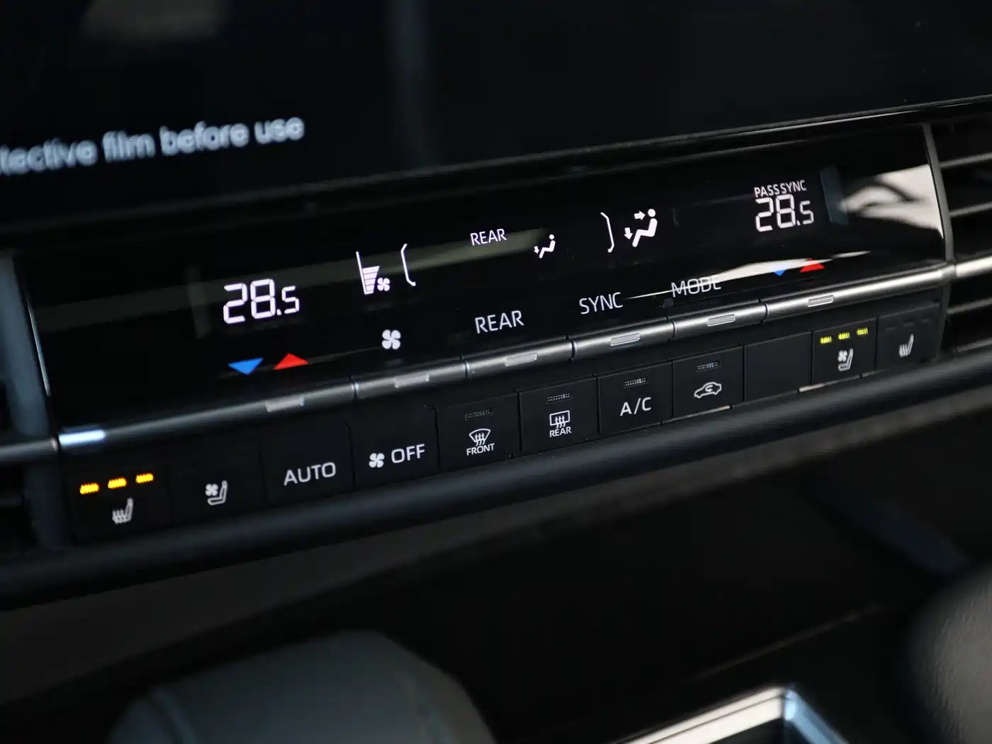 Toyota Sienna 2023 2.5L Hybrid Premium Edition фото 12