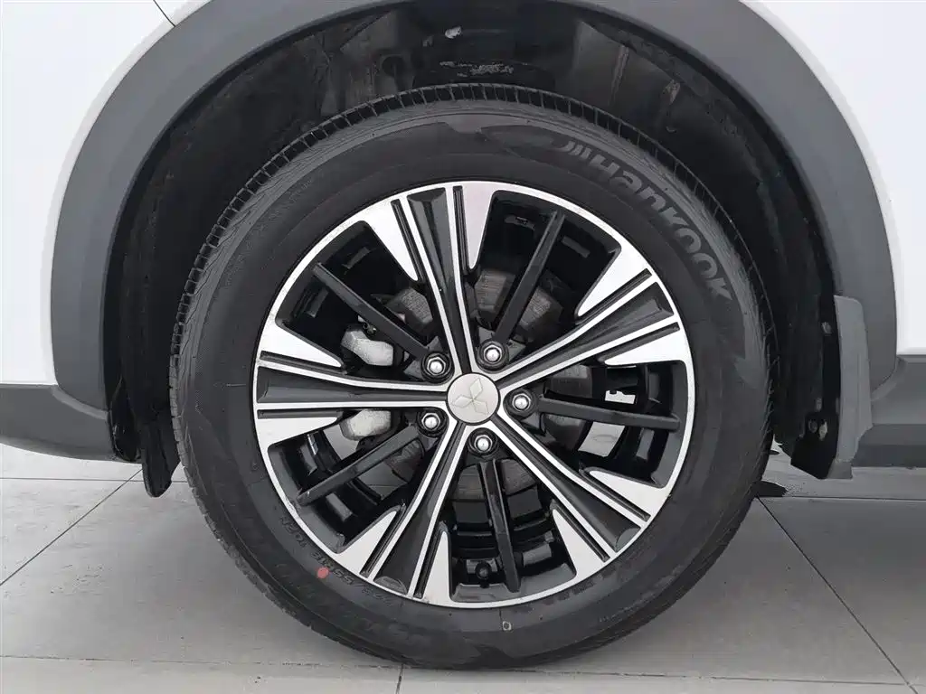 Mitsubishi Eclipse Cross 2018 1.5T CVT 2WD Dream Edition фото 17