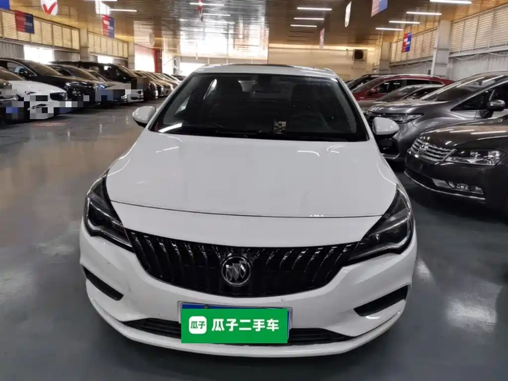 Buick Verano 2016 Hatchback 15S Automatic Leading фото 3