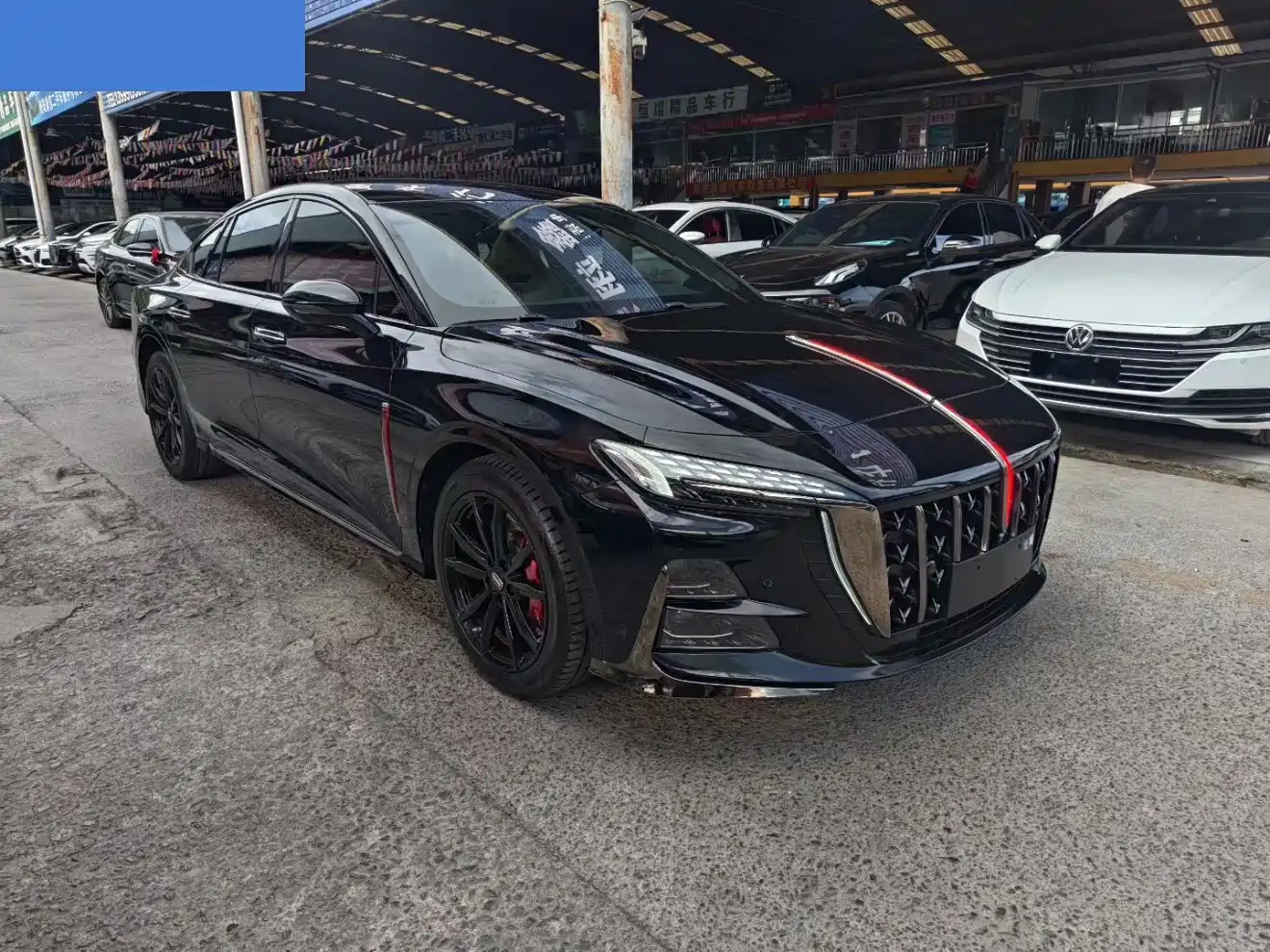 Фото 3 - Hongqi H6