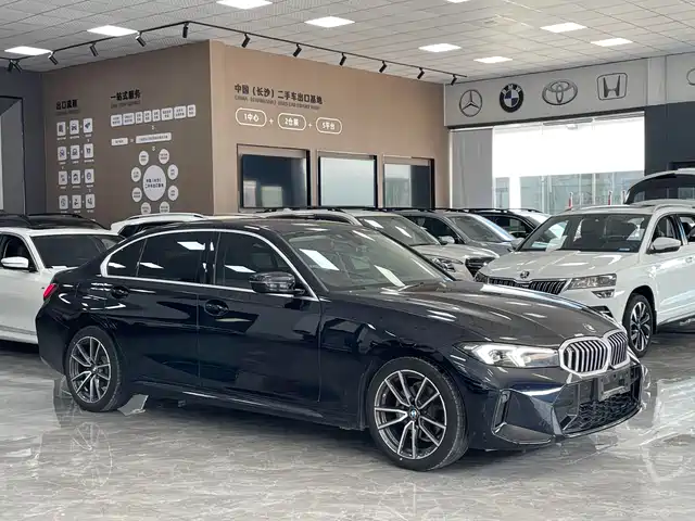 BMW 3 Series 2023 320Li M Sport Package — фото 3