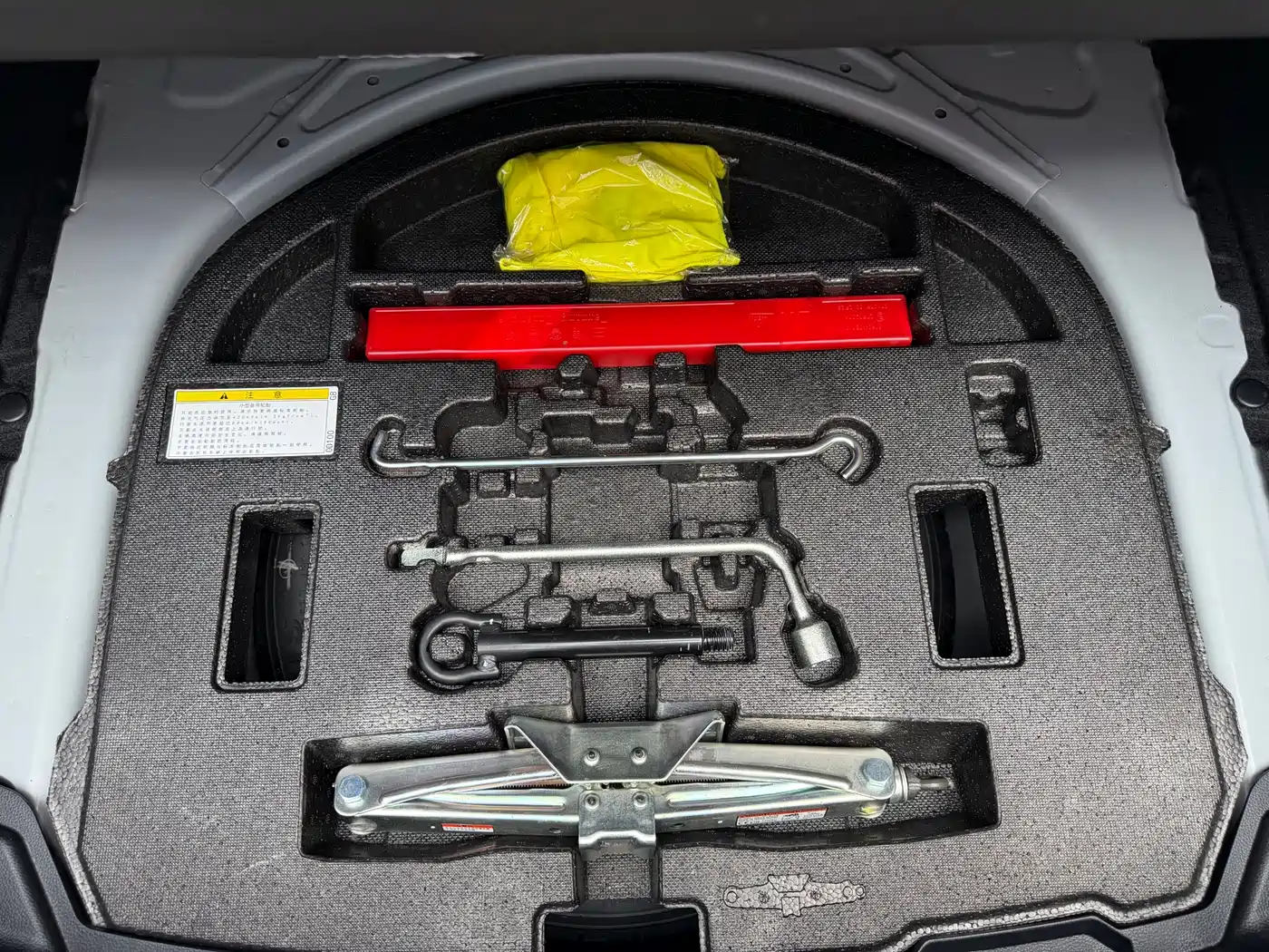 Toyota Levin 2022 TNGA 1.5L CVT Leading Edition фото 20