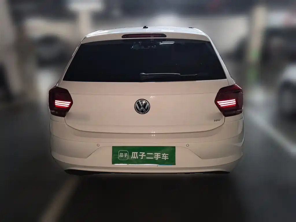 Volkswagen Polo 2019 Plus 1.5L Automatic Colorful Tech Edition фото 4