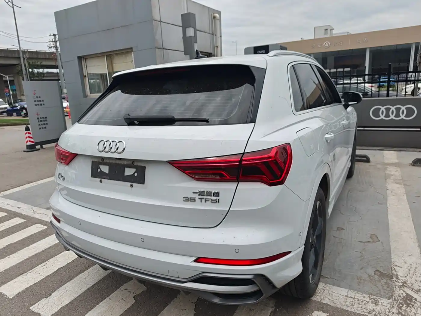 Audi Q3 2022 35 TFSI Fashion Dynamic фото 10