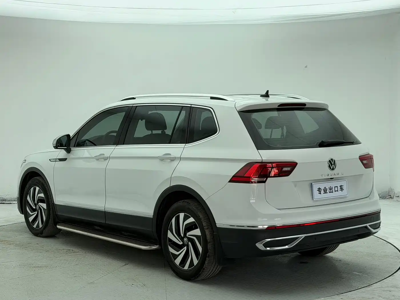Volkswagen Tiguan L 2023 280TSI 2WD Trend Limited Edition фото 6