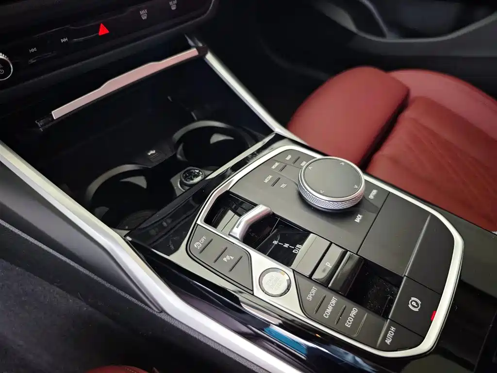 BMW i3 2024 eDrive 35 L фото 12