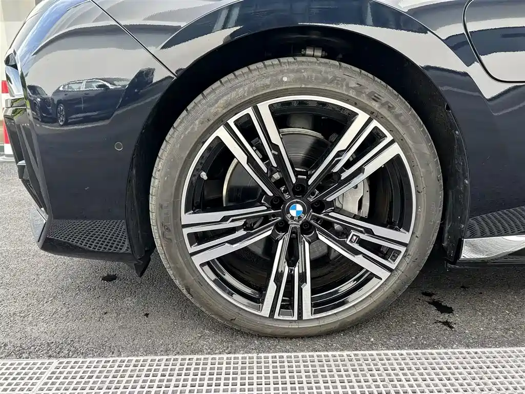 BMW i7 2026 2023 eDrive50L Premium M Sport Package