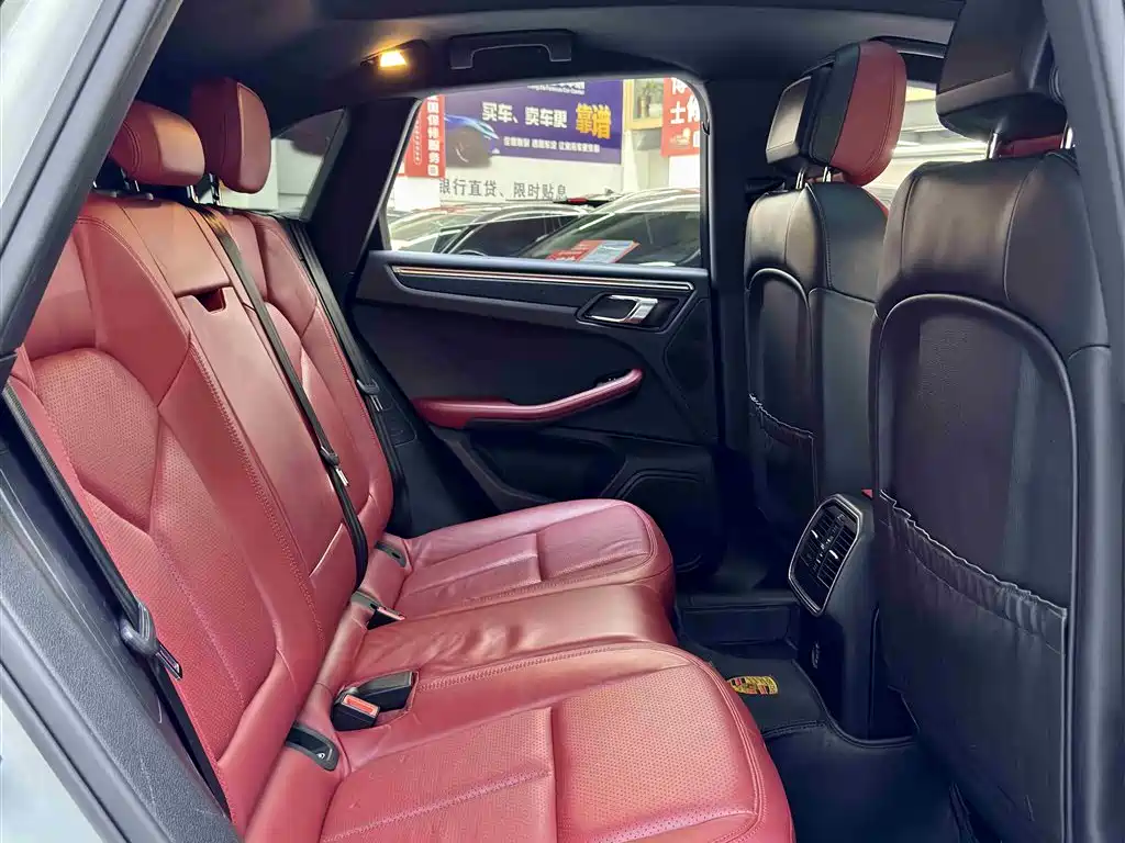 Porsche Macan 2017 Macan 2.0T фото 7