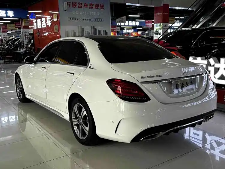 Mercedes-Benz C-Class 2019 Facelift C 260 L Sport фото 6