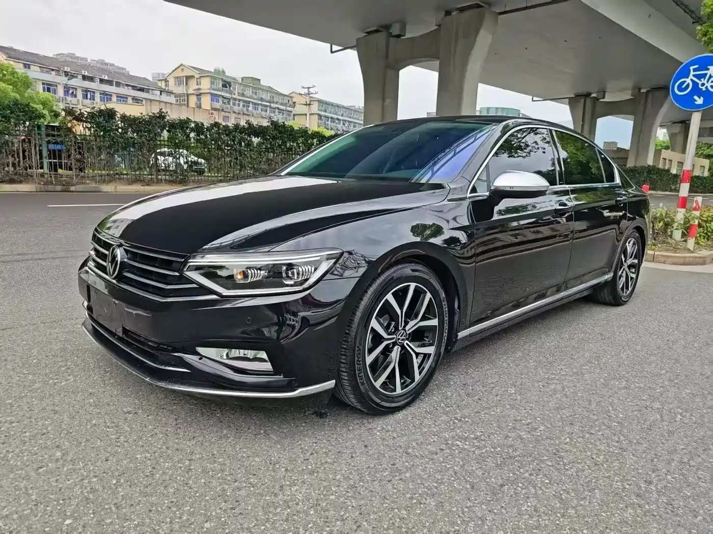 Volkswagen Magotan 2020 330TSI DSG Luxury фото 2