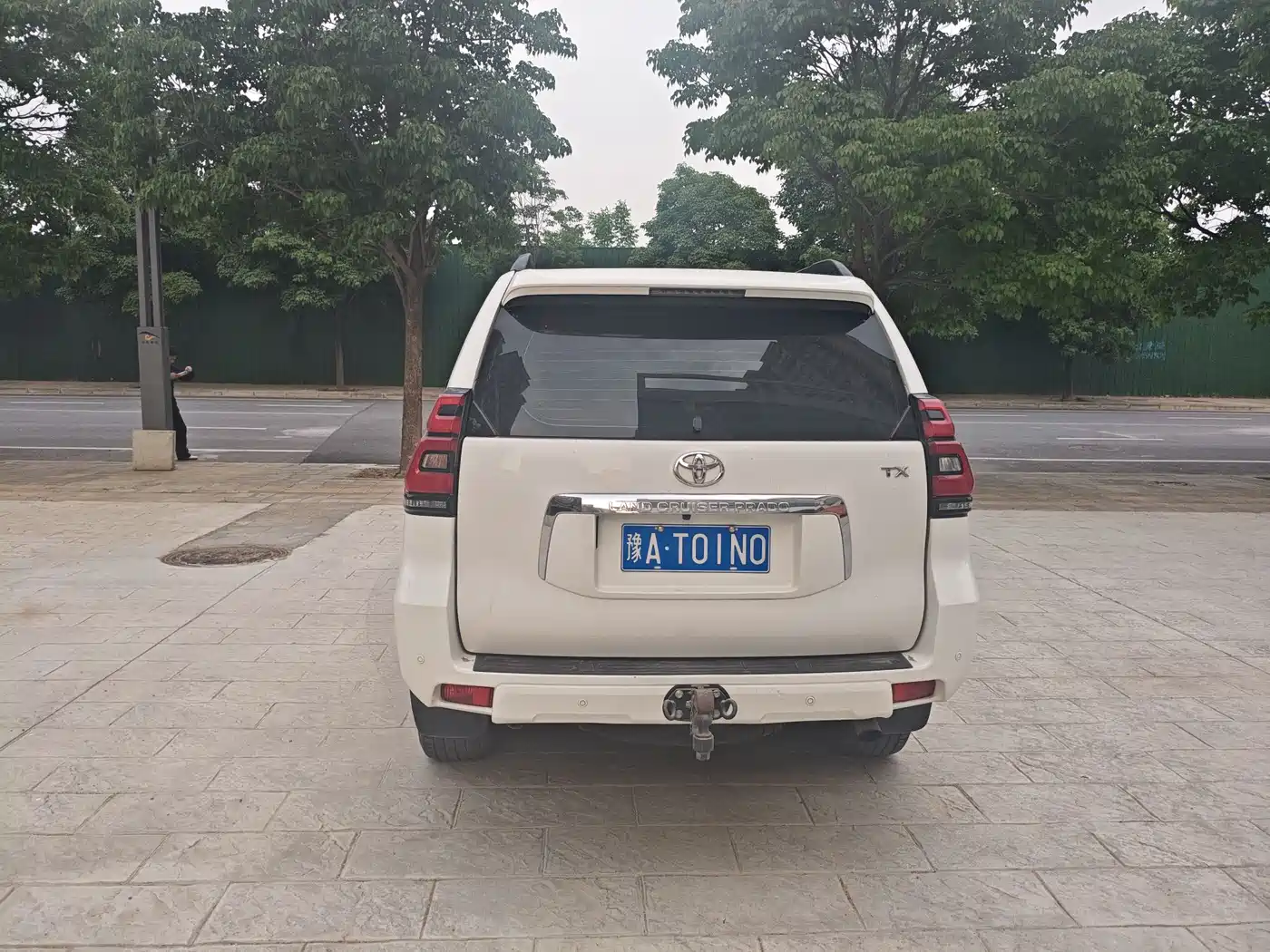 Toyota Prado (Import) 2010 2.7L Auto Luxury фото 5