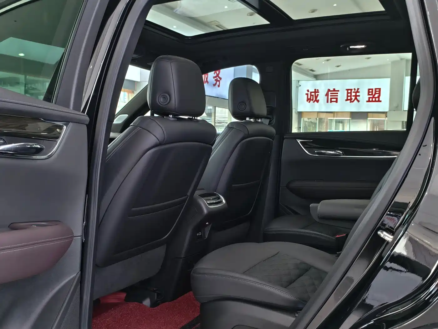 Cadillac XT6 2020 28T 6-Seater 4WD Luxury Model фото 14