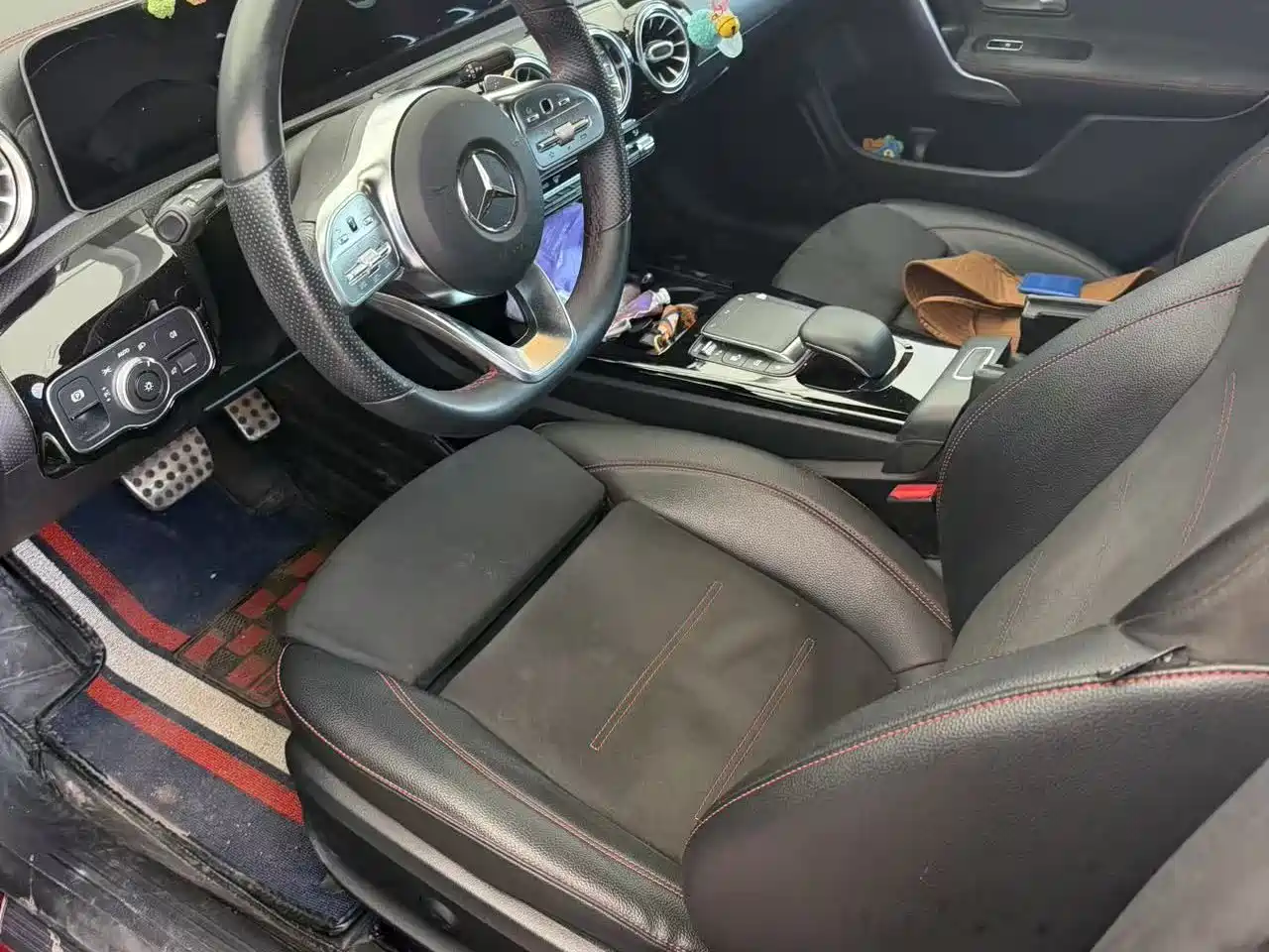 Mercedes-Benz CLA (Import) 2020 CLA 200 фото 3