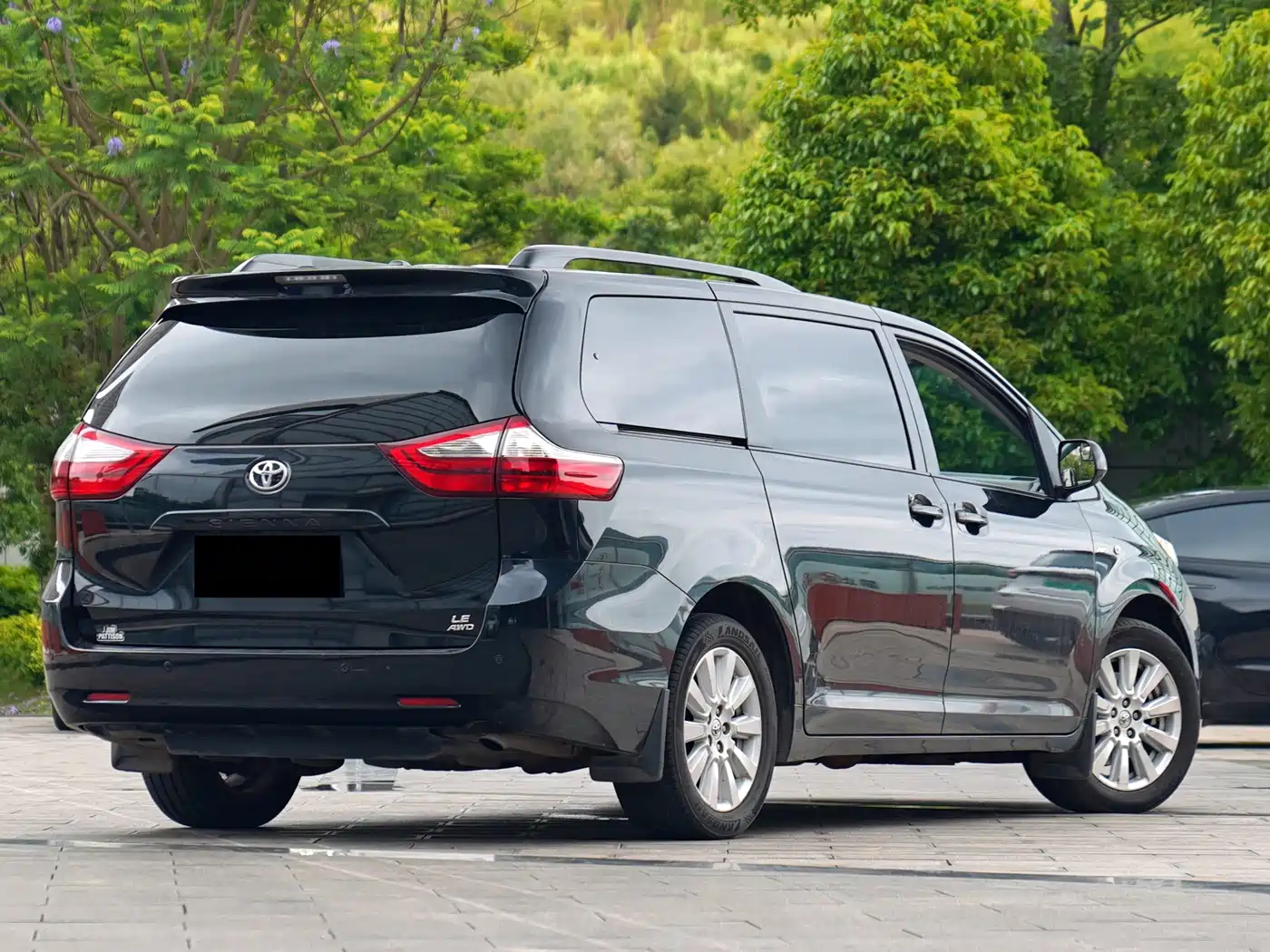 Toyota Sienna 2015 3.5L 4WD L фото 3
