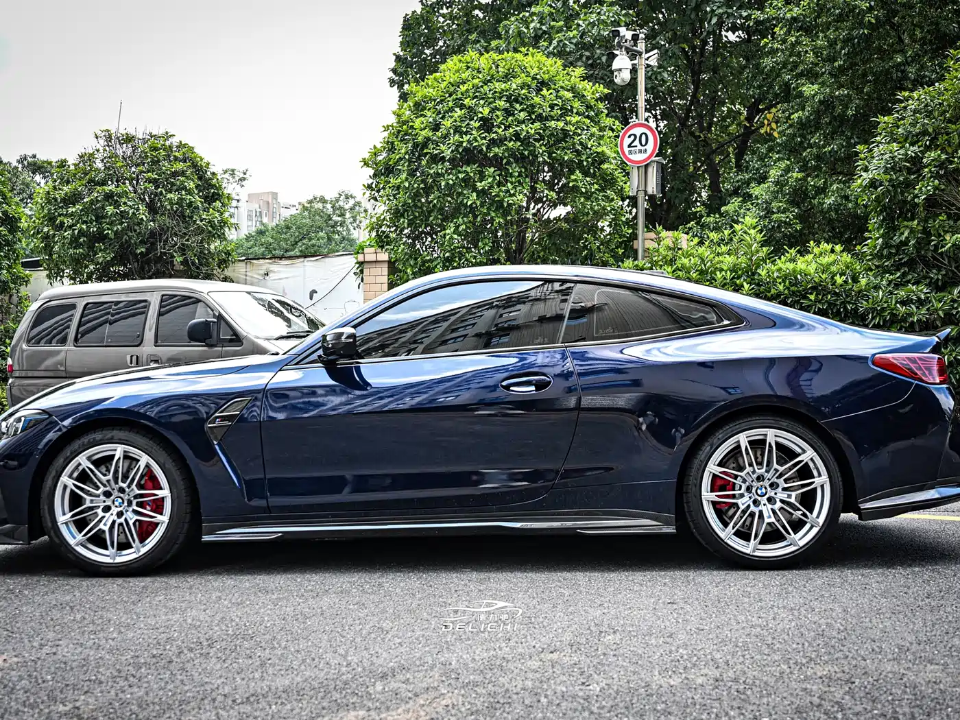 Photo 7 - BMW M4