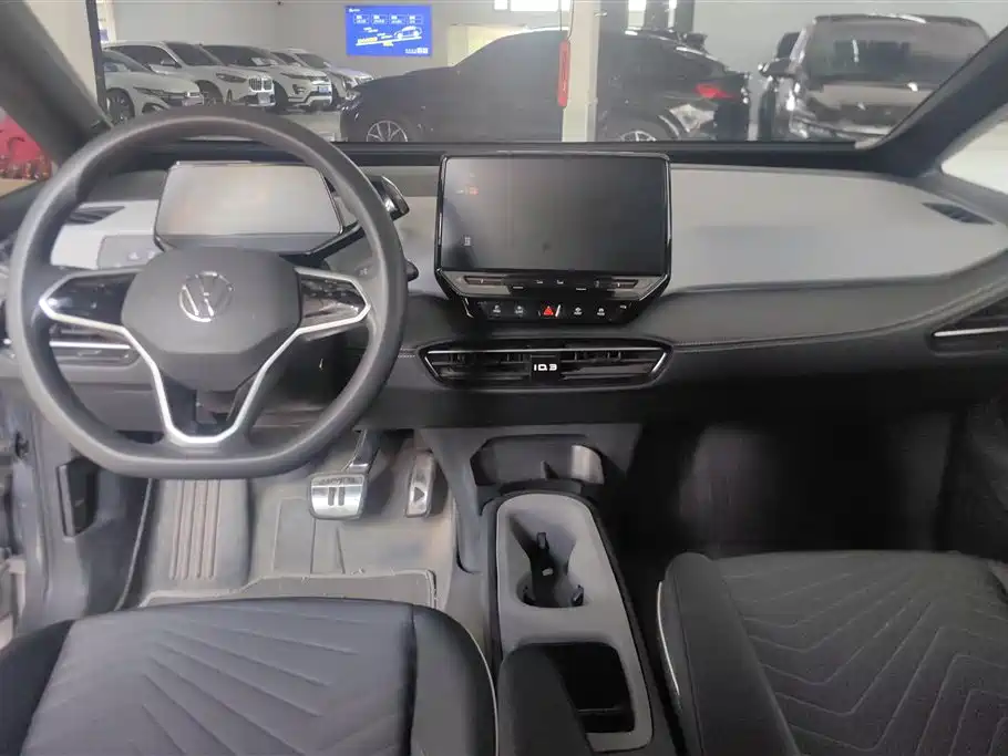 Volkswagen ID.3 2024 Pure Smart Edition фото 12