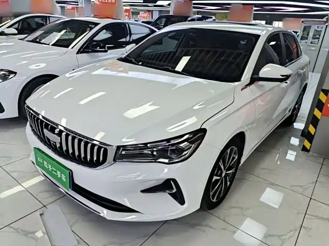 Geely Emgrand 2024