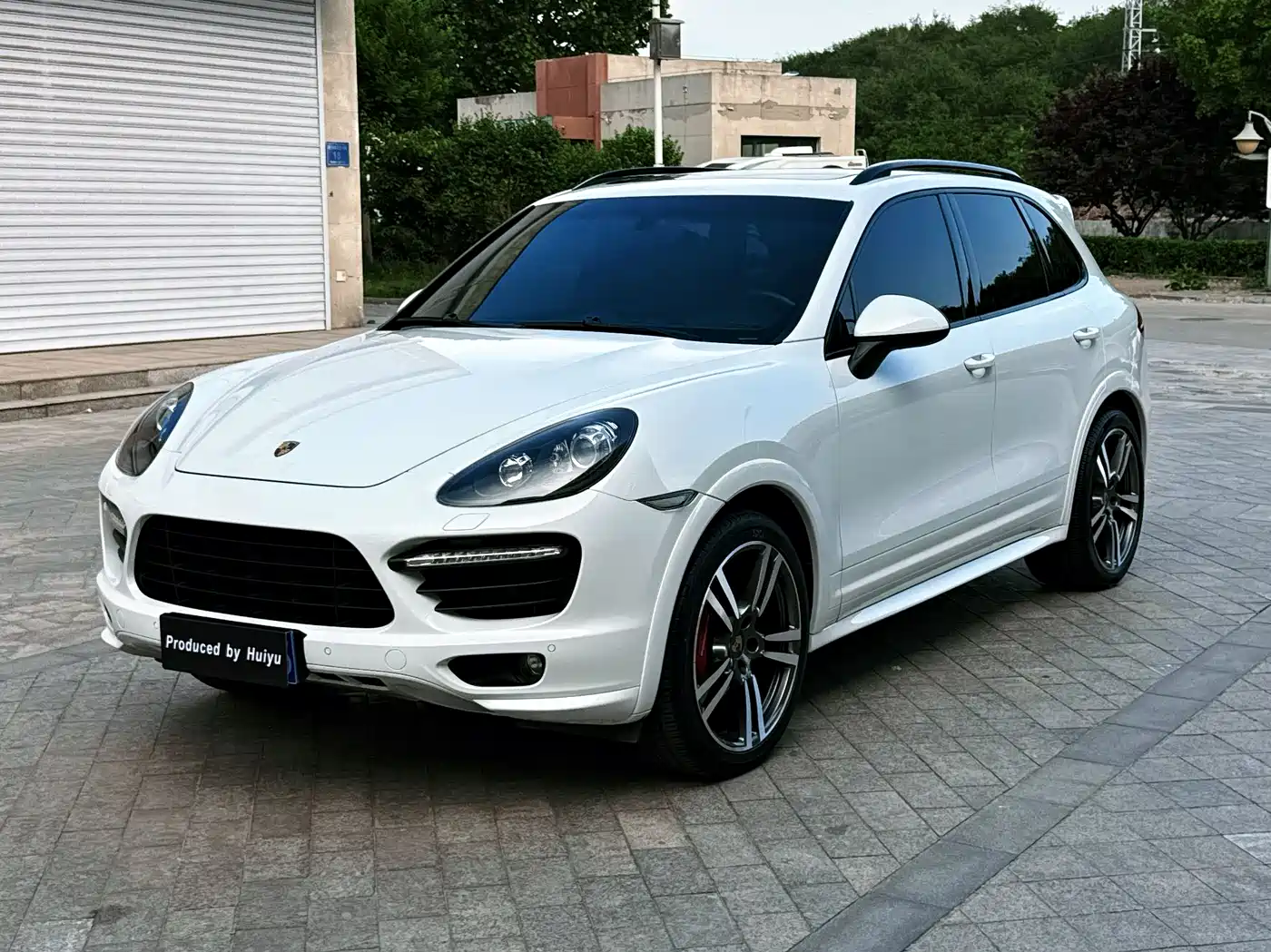 Porsche Cayenne 2012 Cayenne GTS 4.8L