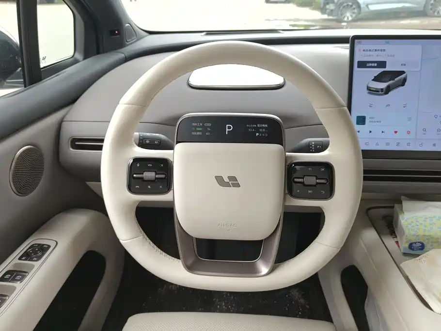 Li Auto i6 2026 2025 2WD Base Model